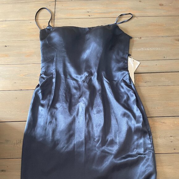 Beautiful Silk Navy Blue Dress Short Grad dress - Picture 1 of 7
